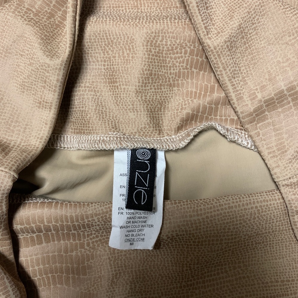 ONZIE Nude Snake skin leggings xs